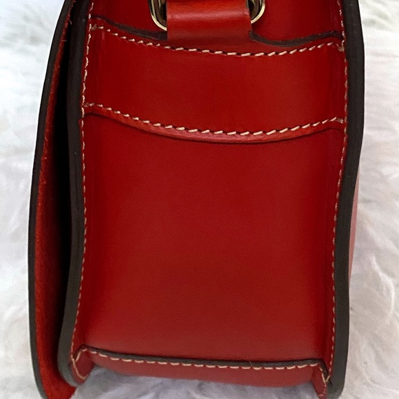 SOLD Dooney and bourke alto saddle crossbody - Picture 10 of 11